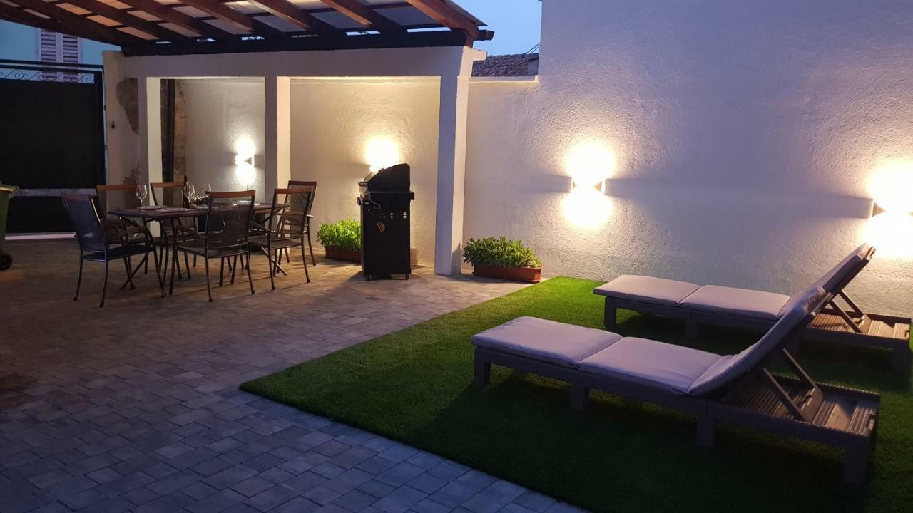 Casa Istriana Vrsar Villa Exterior photo
